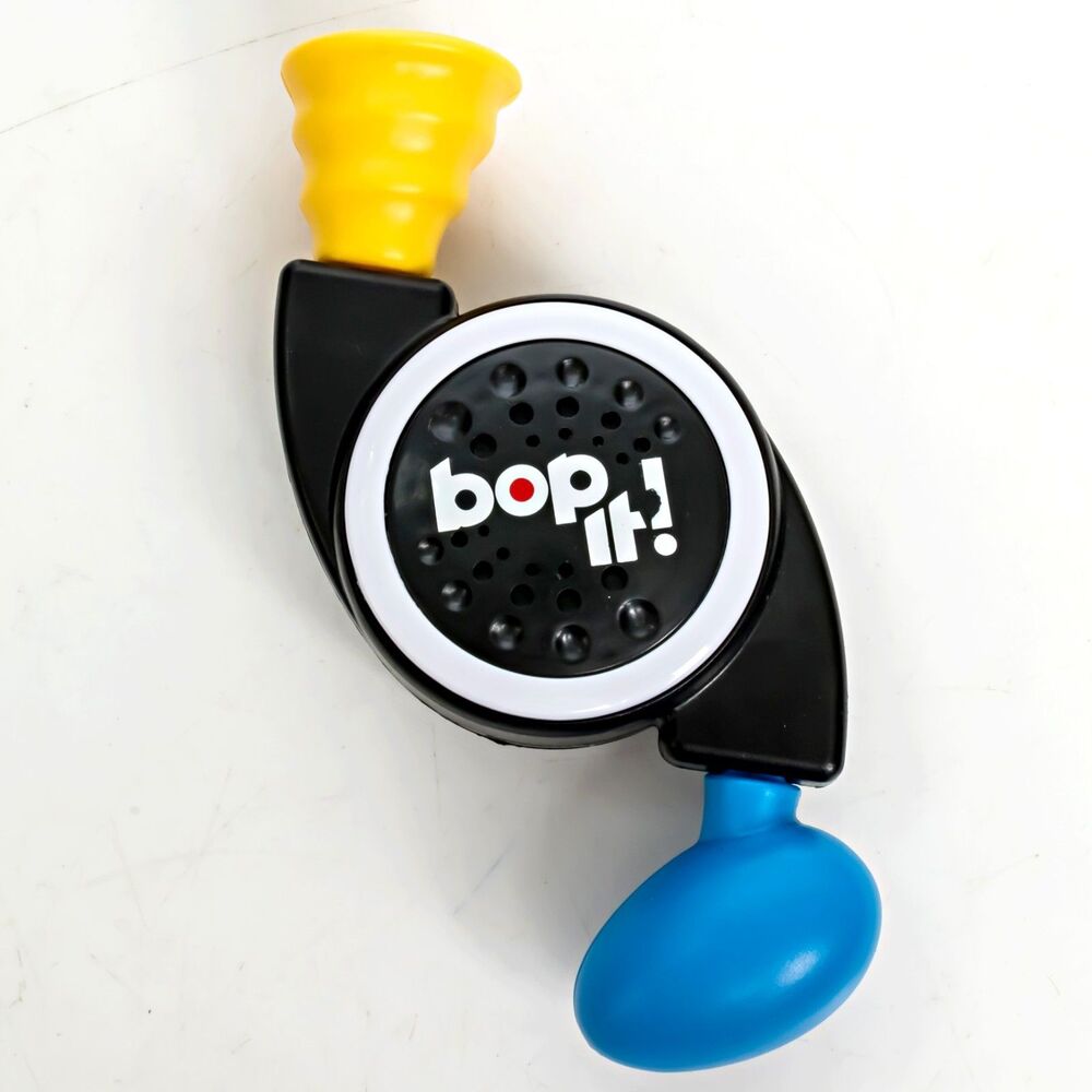 2014 Hasbro Handheld BOP IT! Electronic Game